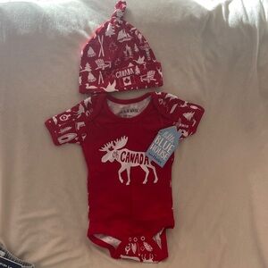 NWT Red Canada Moose Onesie